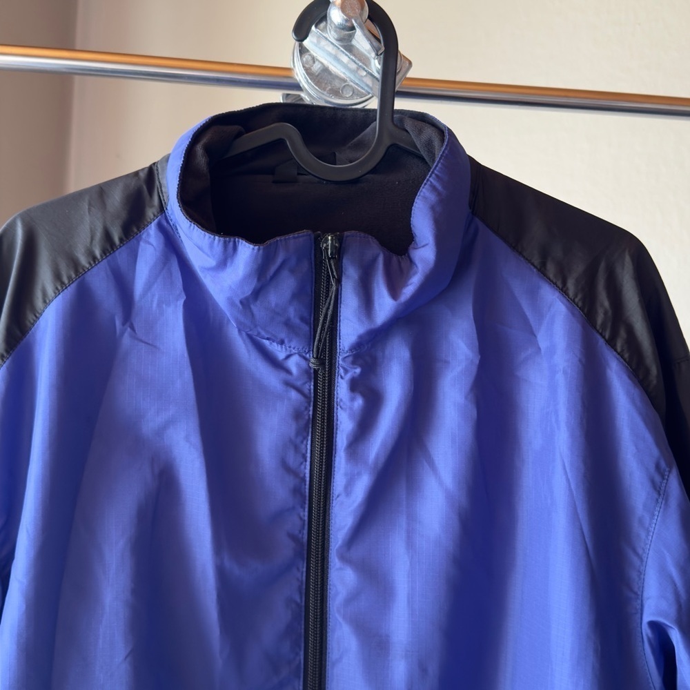 Vintage MEC Full Zip Insulated Jacket - Picture 2 of 15